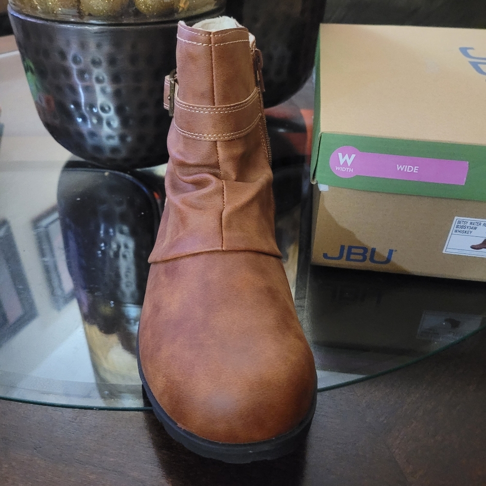 JBU BY JAMBU COGNAC BIKER STYLE BOOTIES SIZE 12 WIDE